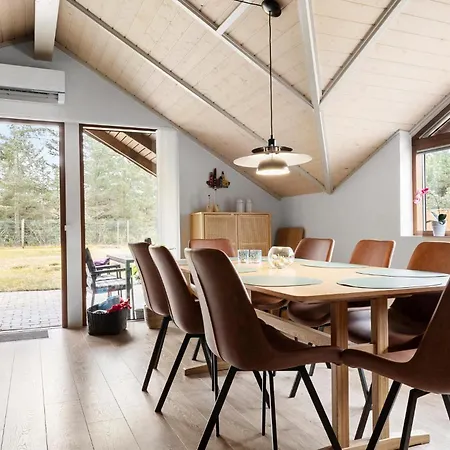 Holiday home 5 Bedroom Beautiful In Lokken *